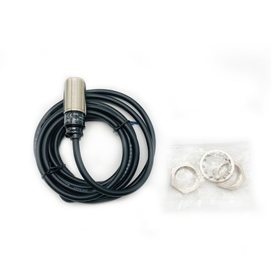 Autonics PRT18-5DC Proximity Sensors Inductive New 1PCS  KD *lm