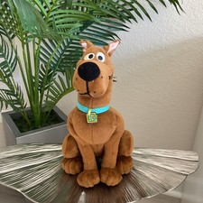 Vintage Cartoon Network Scooby-Doo Sitting Brown Plush Toy 