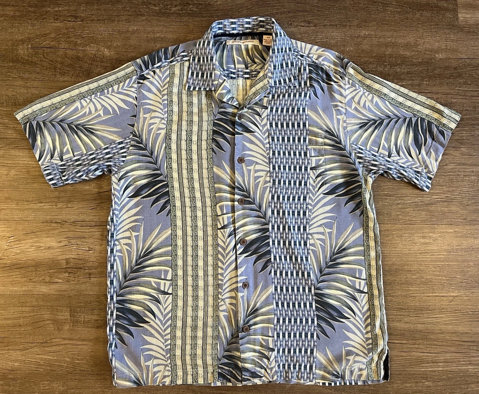 Tommy Bahama Mens Silk Camp Shirt Medium Blue Tropical Floral Print Hawaiian B43