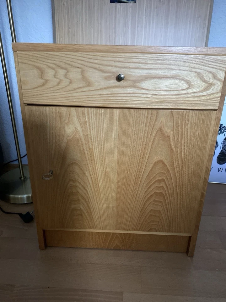 Nachtkästchen Eiche