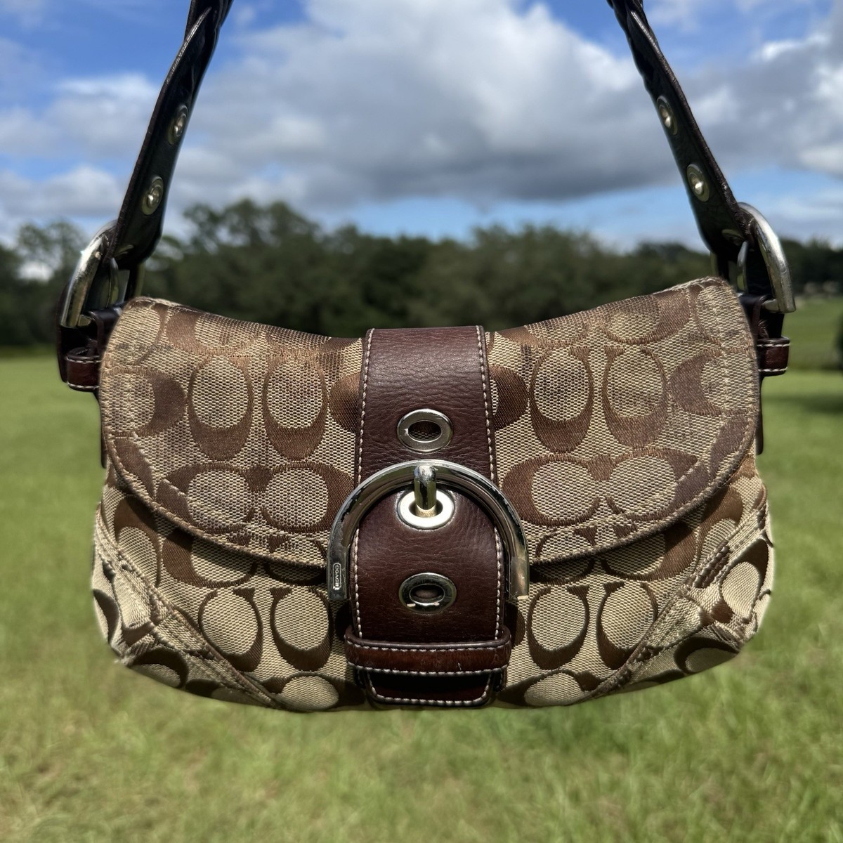 バッグ Coach Soho Signature Shoulder y2k Rare Coach shoulder bag Soho Signature Y2k - メルカリ