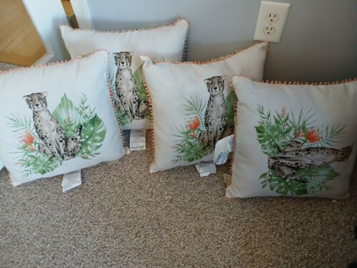4 NEW Outdoor Chair Cushions, Water-Resistant Tufted Seat Cushions Free Shipping