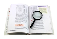 Magnifying Glass 4X, Crystal Clear 3" Lens Handheld 6 Inch Length Magnifier