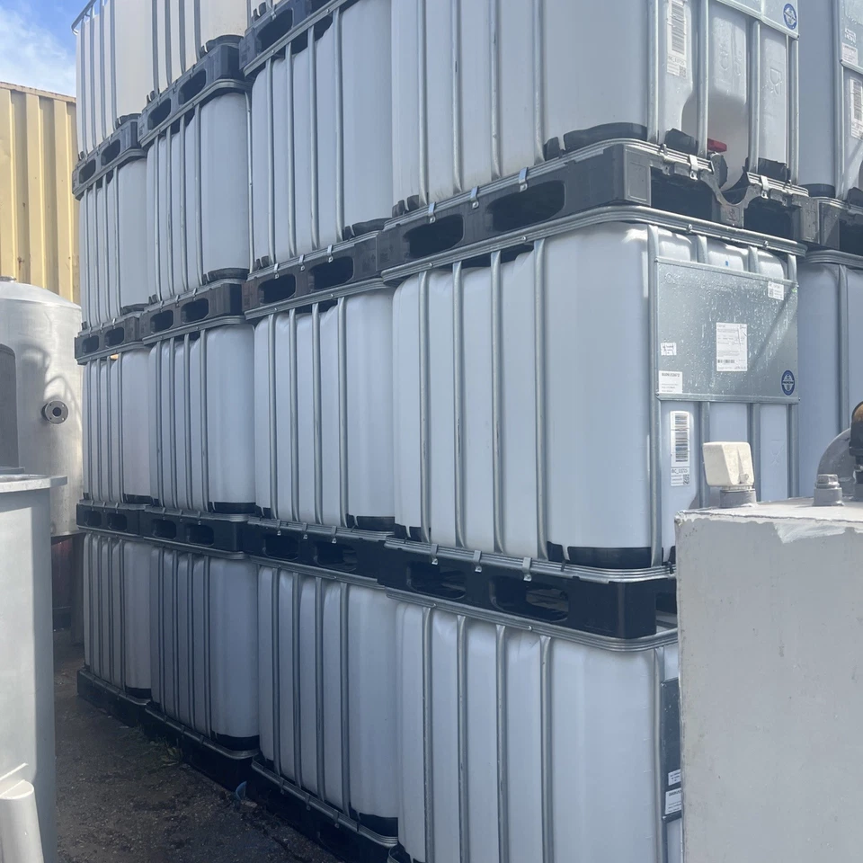 IBC 1000 Litre Plastic Water Container with Cage. Single use Ex Food Industry - Image 2 of 4