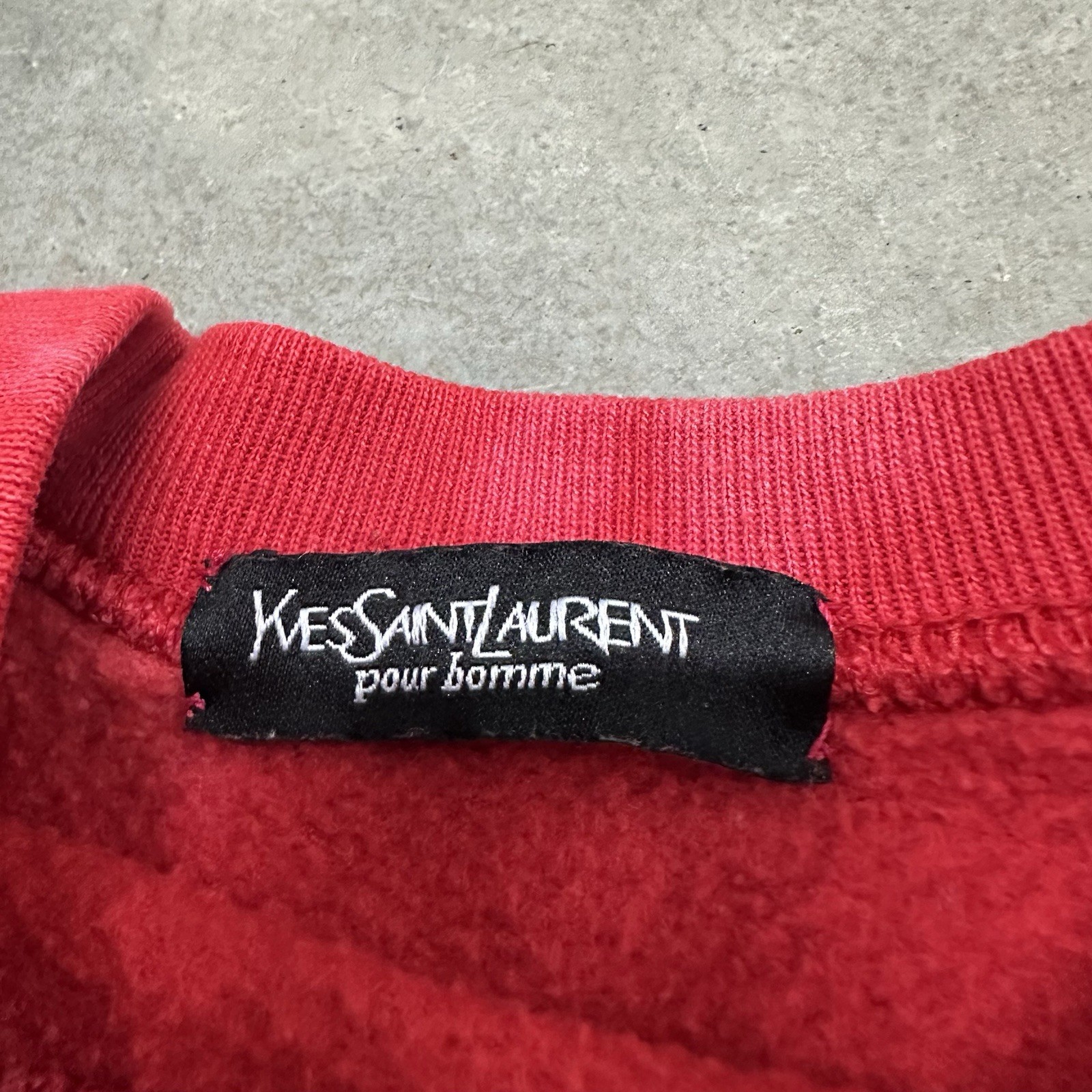 Stivali vintage anni 90 YSL Yves Saint Laurent rosso cravatta tinta girocollo taglia L M