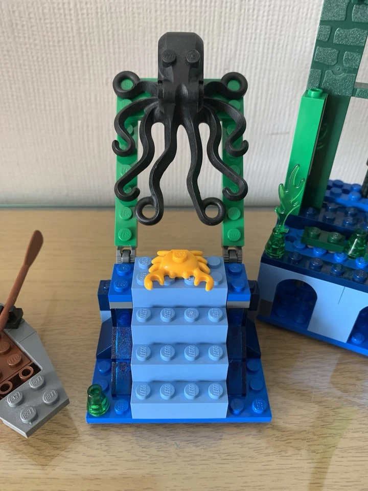 LEGO Harry Potter 4762 Rescue from the Merpeople, photo 4 of 5