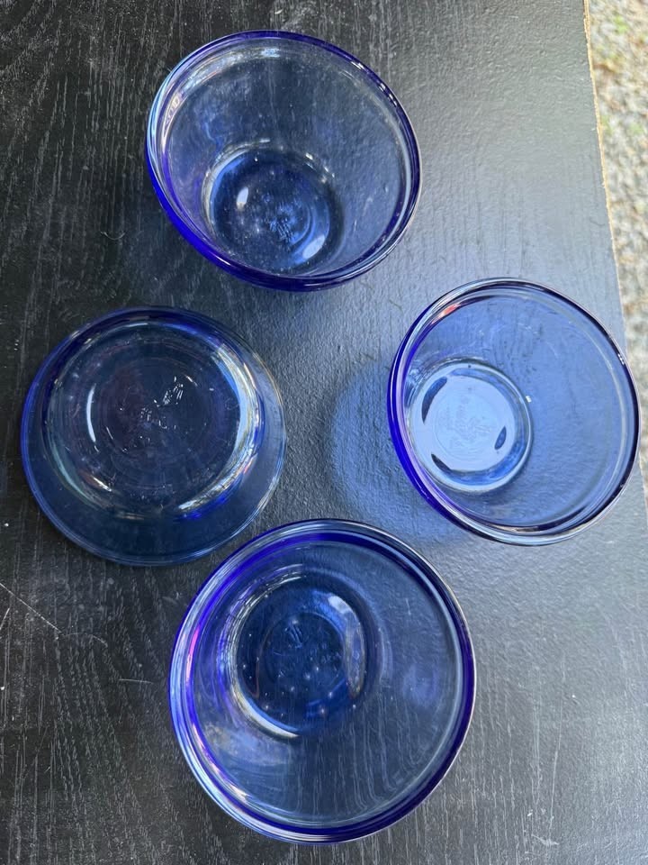 Picture 1 of 3