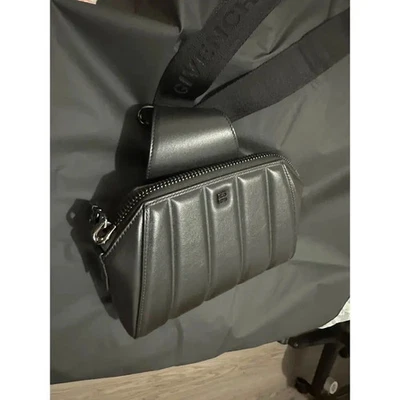 Sacoche antigona cuir givenchy neuve - Photo 1/4