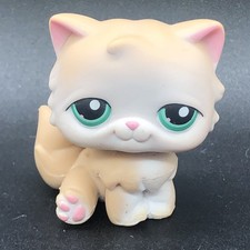 Littlest Pet Shop Authentic 129 Cat Persian Beige Cream Tan 2007 Blue Magnet