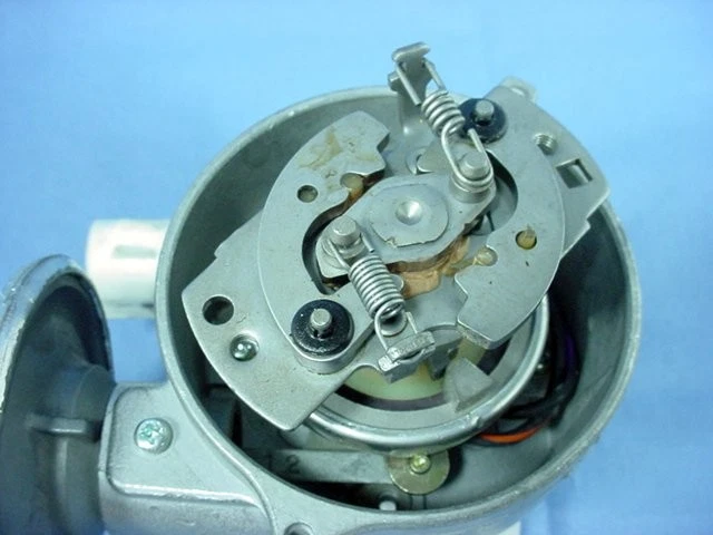 Distribuidor remanufacturado para FD440E 81 82 Escort EXP LN7 Lynx 1.6L 1598CC I4 Foto 4 de 4