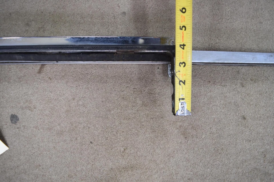 Cadillac 1958 limusina Fleetwood serie 75 riel ventana derecha pasajero delantero 58 Foto 2 de 4