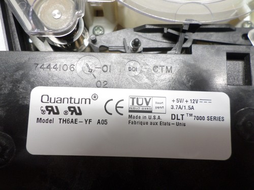 COMPAQ SCSI DLT Tape Standalone Drive TH6AE-YF 70-60278-04 A01 - Missing Bezel - Picture 7 of 11