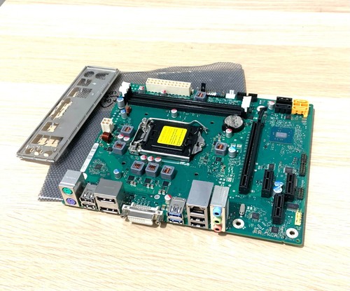 Fujitsu D3410-B22 | Socket 1151 |für 6th-&7th-Gen Intel Core CPUs | B150 Chipset