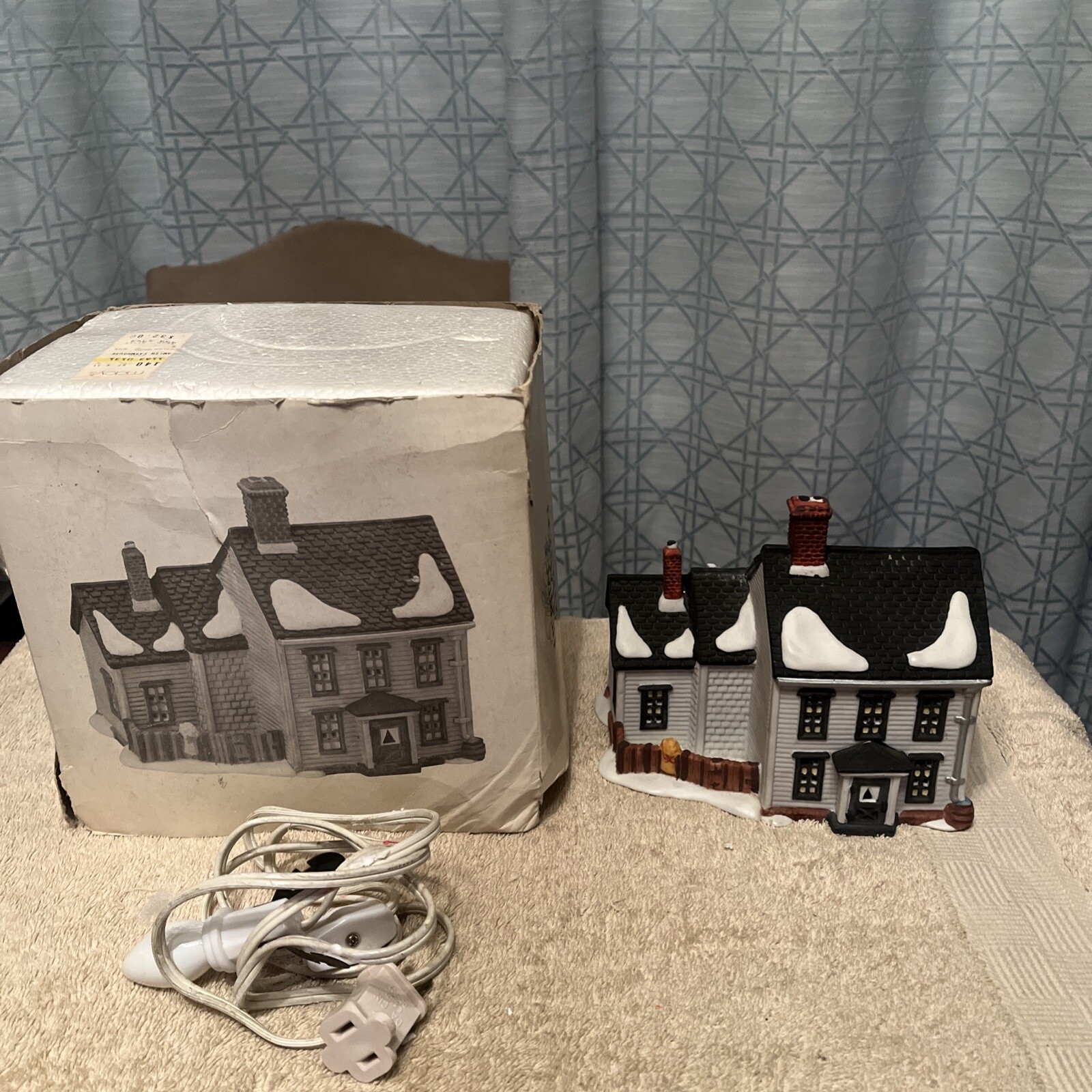 Click here to see eBay Auction