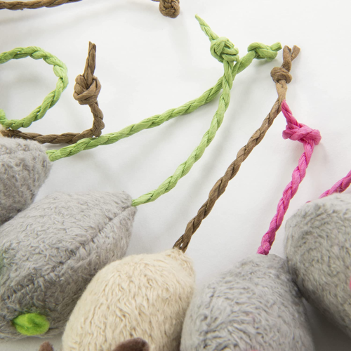 Smartykat Skitter Critters Value Pack Catnip Cat Toys - Gray/Cream, Set of 10 - Picture 4 of 12
