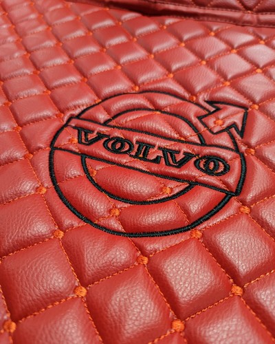 Set of Premium Leather Floor Mats for RHD Volvo FH4 (2013-2021) - Red - Picture 7 of 7