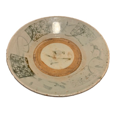 Antique Chinese Swatow Ware / Zhangzhou Ware Bowl 8.5“ Across