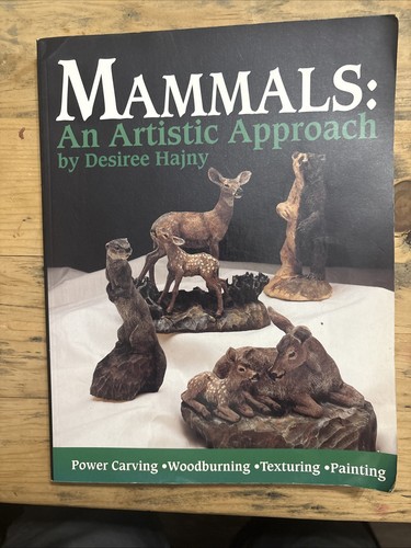 Mammals: An Artistic Approach - 1565230361, Desiree Hajny, paperback