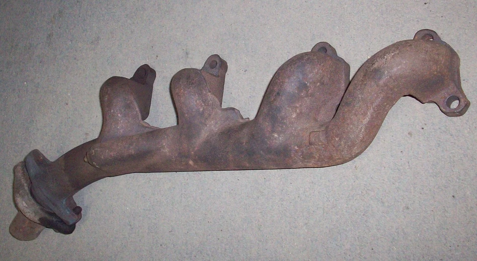 Buick Special Skylark 1963 8 cilindros derecho derecho colector de escape 1356756 usado OEM 63 Foto 3 de 4