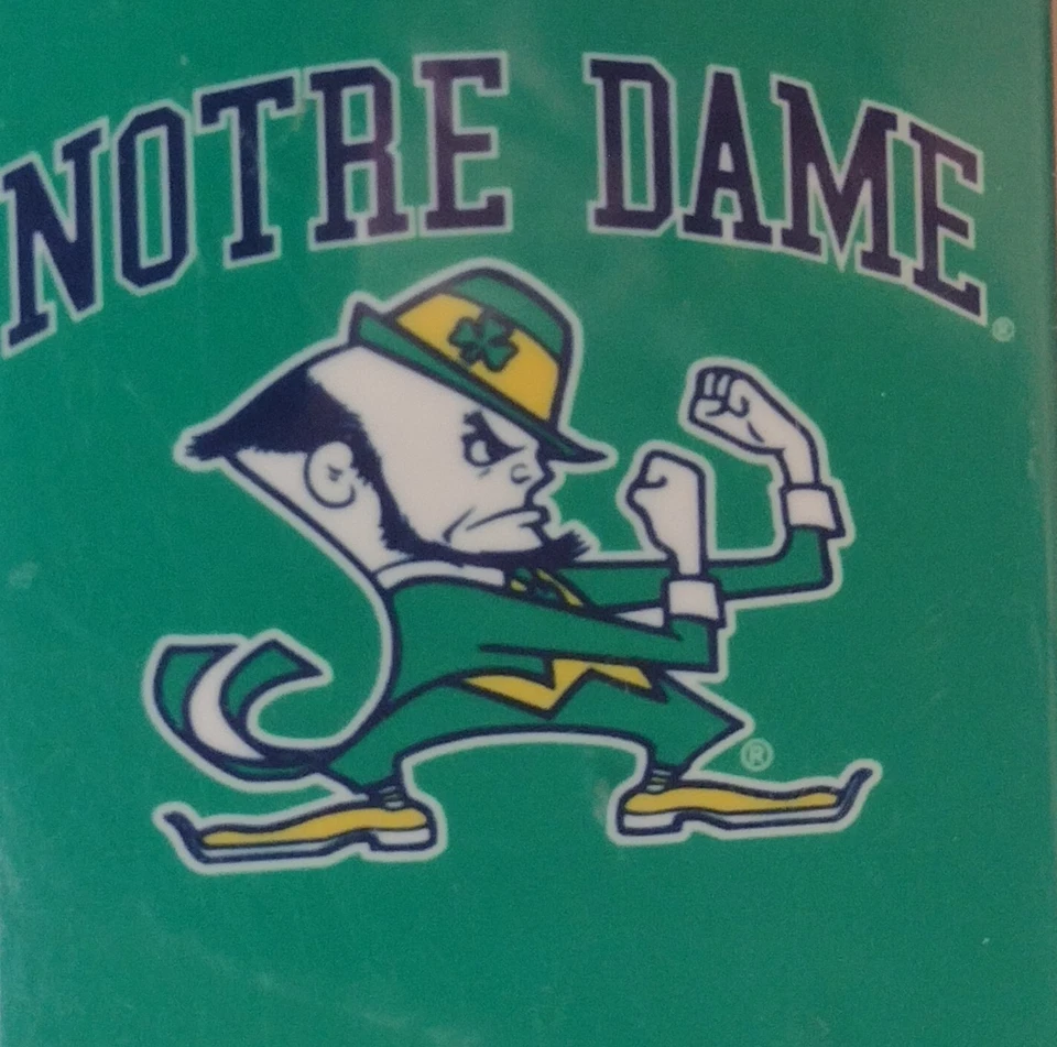 Funda Deflectora NOTRE DAME NCAA iPhone 5/5S TOTALMENTE NUEVA poco común 2013 ¡Sellada!  Nuevo en paquete Foto 2 de 4