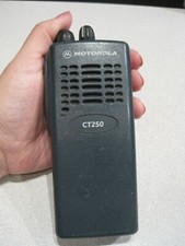 MOTOROLA CT250 450-512 MHz UHF 16ch radio bidirezionale AAH34SDC9AA2AN 