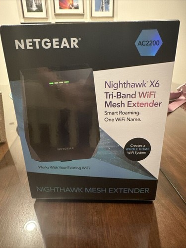 Netgear NightHawk X6 EX7700 AC2200 Smart MESH Tri-Band WiFi Extender - Picture 3 of 3