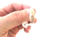 TINY DIGITAL RIC BTE HEARING AID RIGHT FIT 2 mics , 4 programs ,noise reduct
