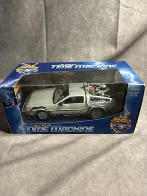 Sun Star 1:18 scale Back to the Future DeLorean Time Machine NIB