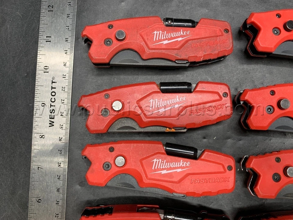 Cortadores de caja de bolsillo Milwaukee Foto 3 de 4