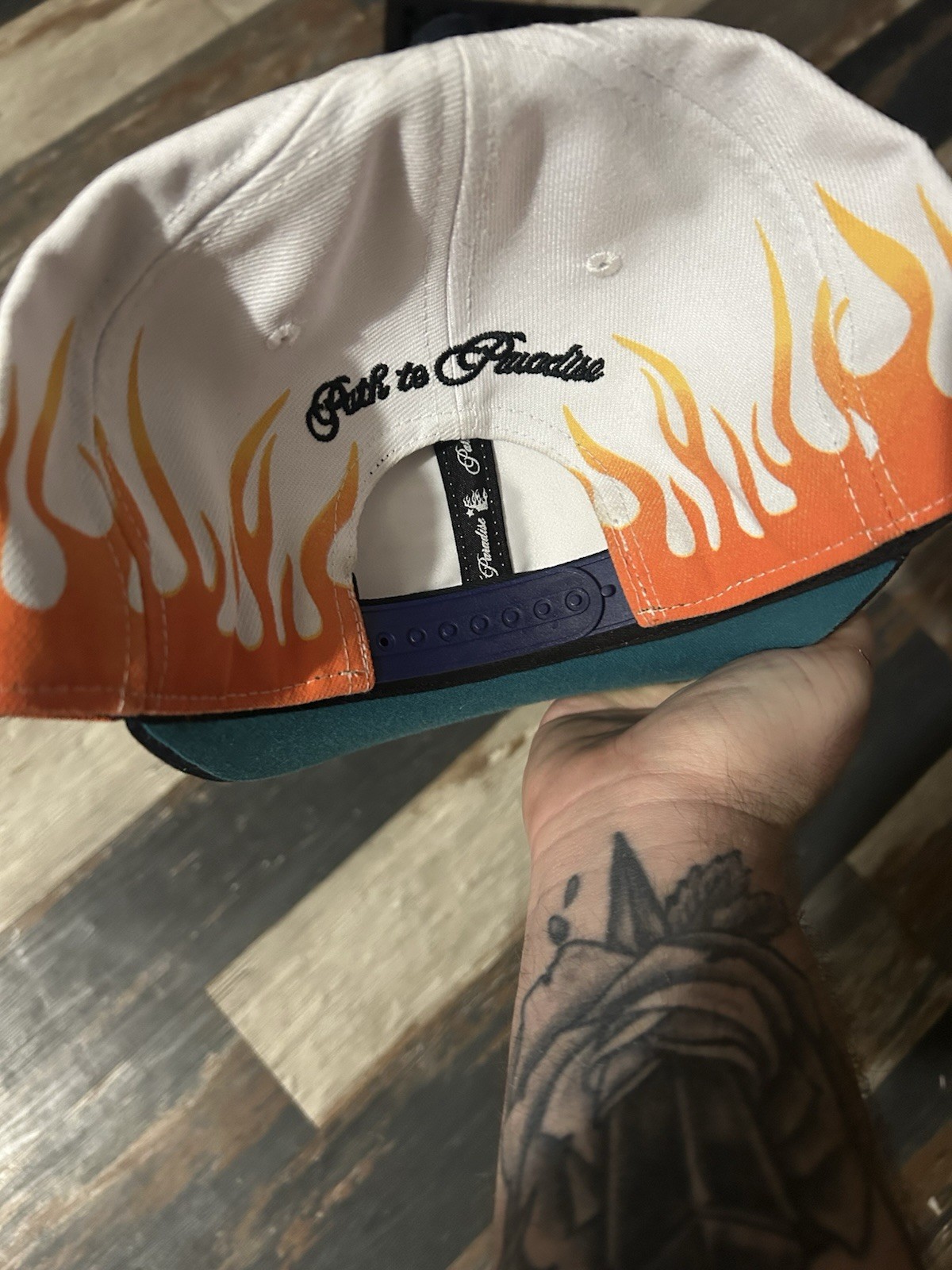 HELLSTAR “Orange Flames” SnapBack - image 2