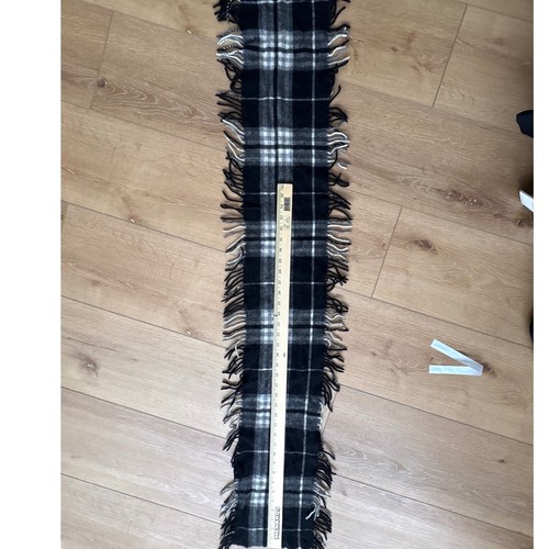 Plaid Fringed Scarf Black White Grey Checkered Winter Neck 100% cashmere unisex