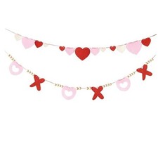 Valentine  s Day Felt Garland with Wooden Beads, Pre-Strung Heart  XO Banner,