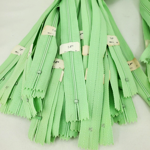 Lot of 126: 12" & 14" Nile Green Zippers #3 Nylon Coil 12"x39 14"x87 - Picture 4 of 7