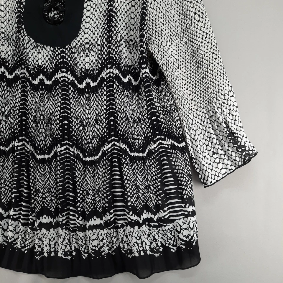 Blusa Nicola Mujer 2X Arrugada Negro Blanco Estampado Mangas Campana Transparente Ligera Foto 4 de 4