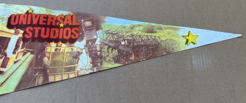 1978 UNIVERSAL STUDIOS Vintage Felt Promotional Pennant LOS ANGELES, CALIFORNIA - Picture 3 of 11