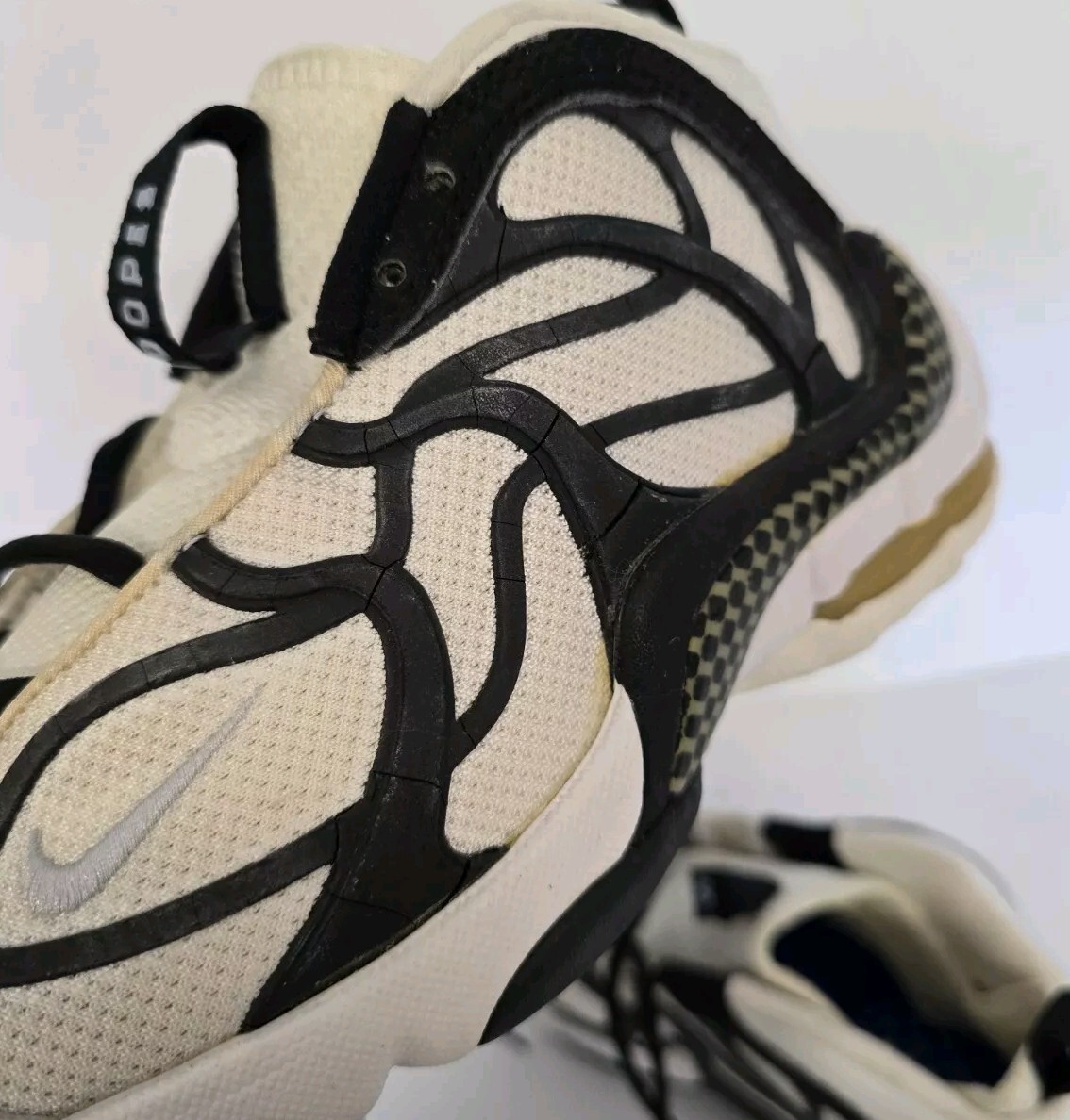 Sheryl Swoopes Air Tuned Swoopes Nike Shoes Vintage Size 7.5 Sheryl Swoopes Air Tuned Swoopes Nike Shoes Vintage Size 7.5