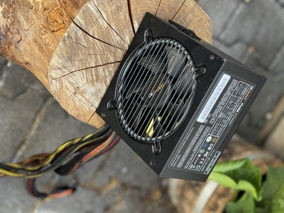 be quiet! Pure Power L8 ATX Computer-Netzteil 450 W Schwarz 1 Lüfter BQT E9-450W