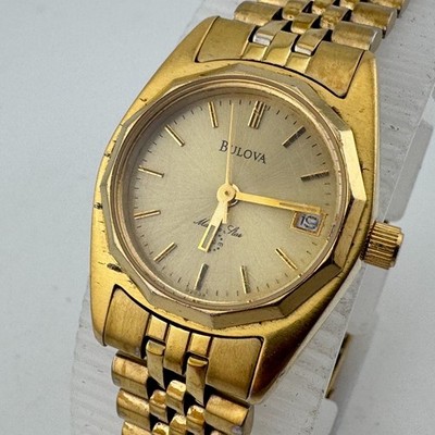 VTG Bulova Quartz Watch Marine Star Women 100m Gold Tone Analog