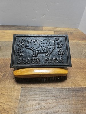 Vintage Cast Iron Bacon Press with Wood Handle & Pig Design