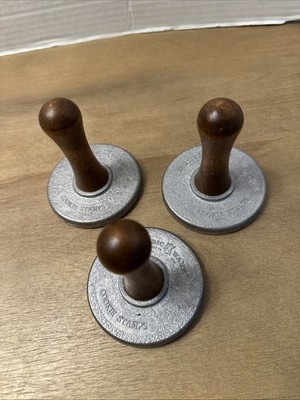 Cookie Press Nordic Ware Christmas Stamps  Wooden Handle Cast 3  Lot of 3