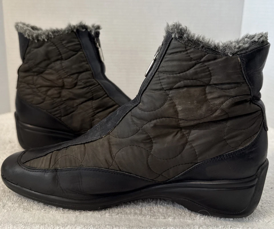 Aquatalia Womens Zip Quilt/Leather & Faux Fur Bootie Size 10 Made In Italy - Image 4 of 4