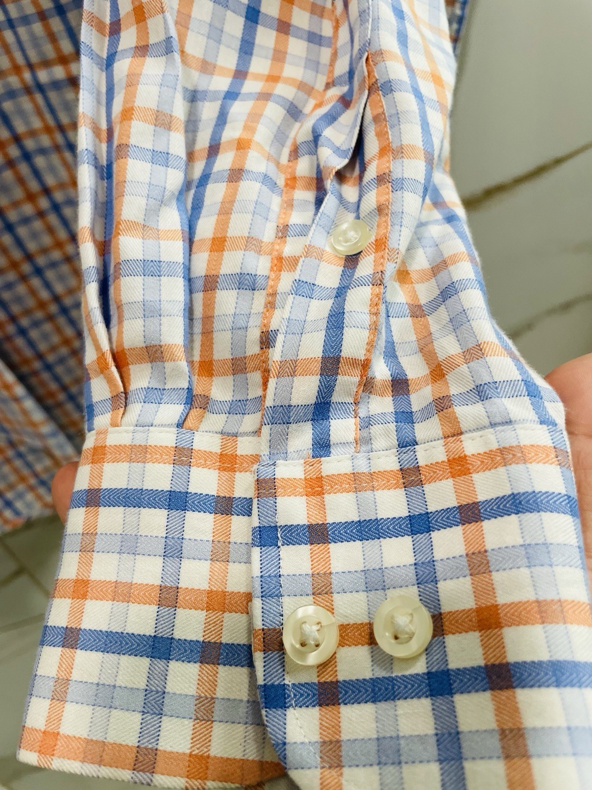 Mens CHAPS Button Down Checkered Stretched Shirt.… - image 6