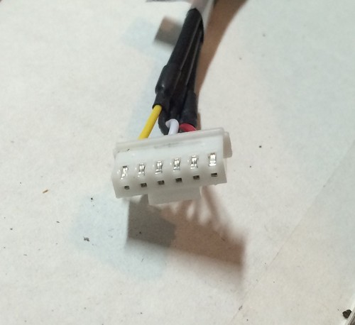 Rosen Carshow Dropdown DVD Video Aux Input/Output Harness Z8 Z10 XR1020  AP1038 - Picture 2 of 3