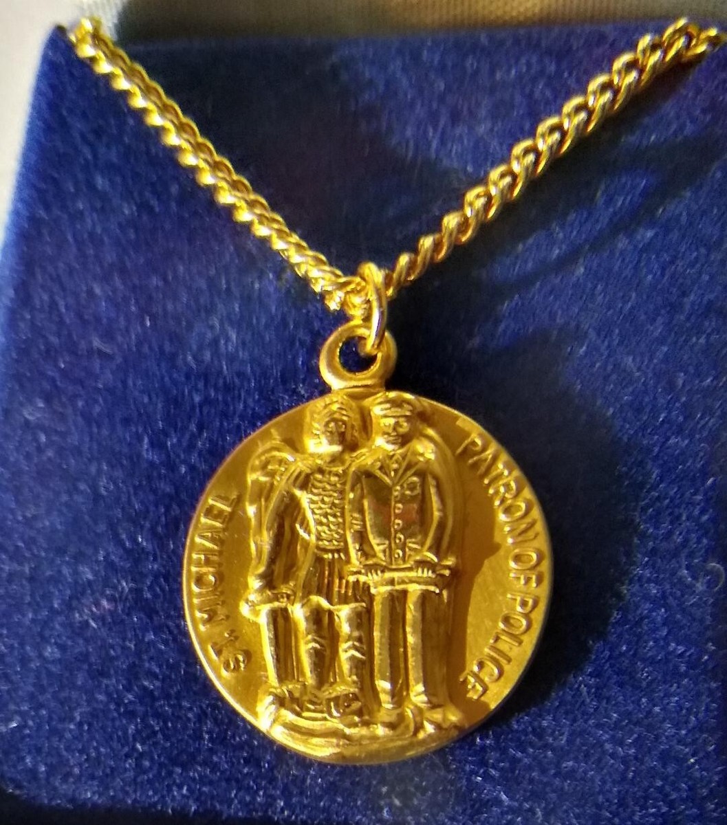 Round Saint Michael Medal Pendant - Gold Tone Antique Finish | Patron Saint Of Police, Military & Grocery Workers
