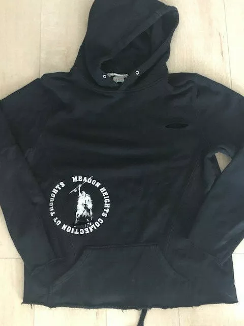 Off white top meadow heights