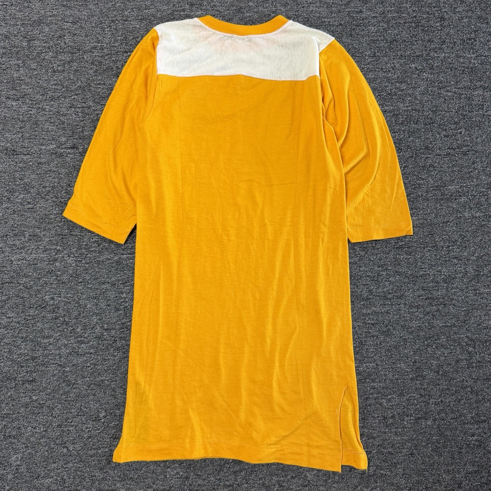 Vintage 70s RARE Champion Kiss a Yellowjacket Goodnight Sleep Shirt Gown Sz S image 5
