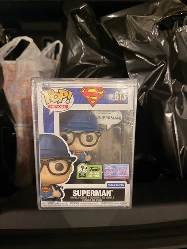 Pop Superman ECCC 2026 Con Sticker Exclusive (LE 1500) - IN HAND