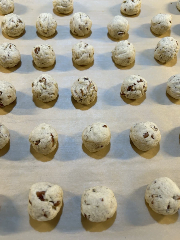 🎁Hecho en casa recién horneado a pedido 1 docena deliciosa bola de nieve con nueces galletas🎁 Foto 2 de 4