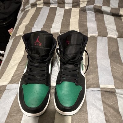 Jordan Air Jordan 1 Mid Pine Green Black White Mid Top Sneakers 554724-067