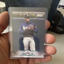 Topps Ken Griffey Jr. Seattle Mariners 2025 Stadium Club Baseball Card #135